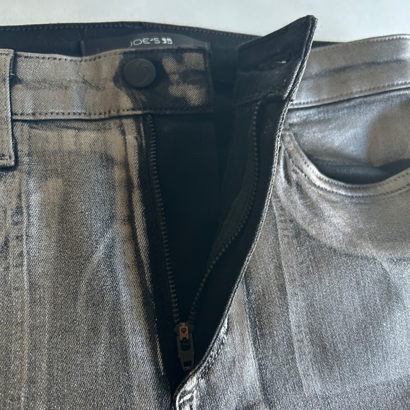 Joe’s Silver Metallic Flawless The Charlie High Rise Skinny Ankle Jeans size 26 - Picture 9 of 13